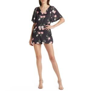 Chelsea28 Women's Floral Print V Neck Short Sleeve Romper Black Red Size Small